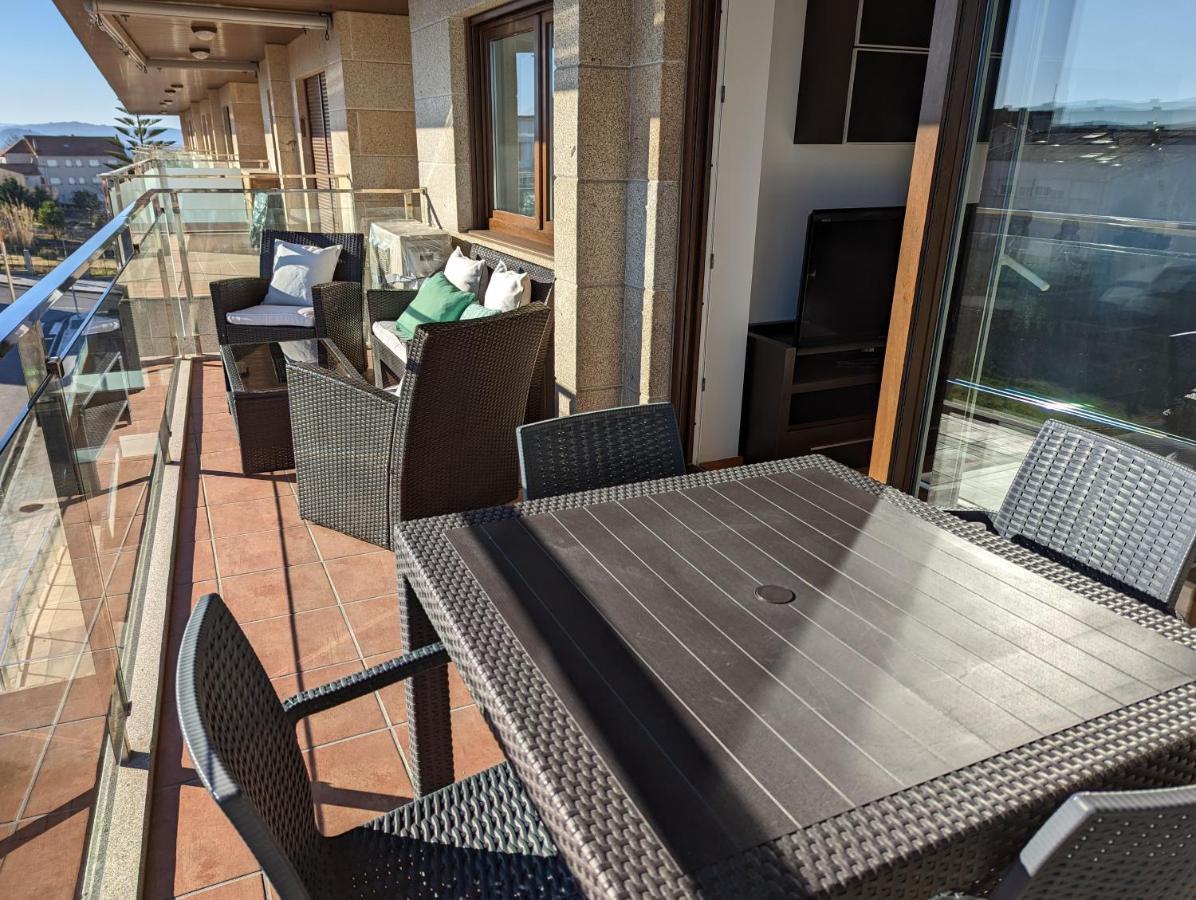 Apartamento 2 Habitaciones Con Vistas En La Playa Portonovo Eksteriør bilde